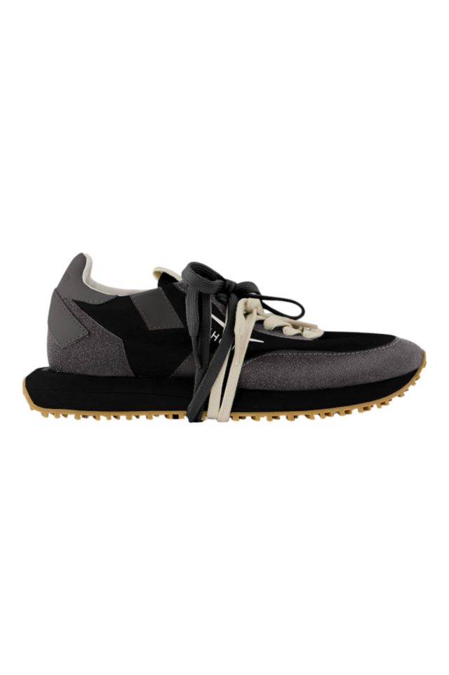 Ghoud Sneakers Model STAR_C